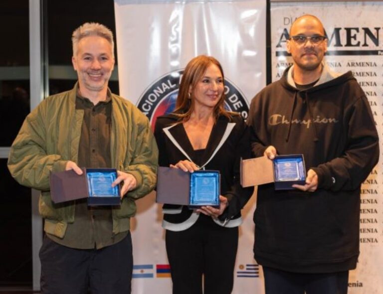 VIDEO: PERIODISTAS ARGENTINOS RECIBIERON LA DISTINCIÓN HRANT DINK 2026.